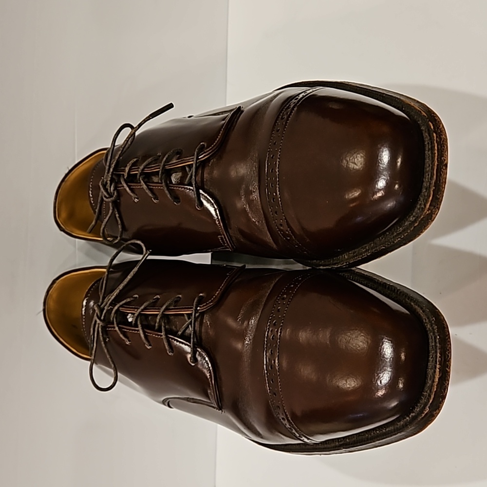 Johnston & Murphy Men’s Cap-Toe Oxfords in Dark Brown - Picture 9 of 11